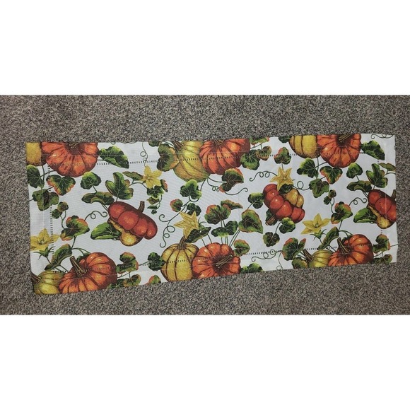 Fall table runner - Picture 1 of 2